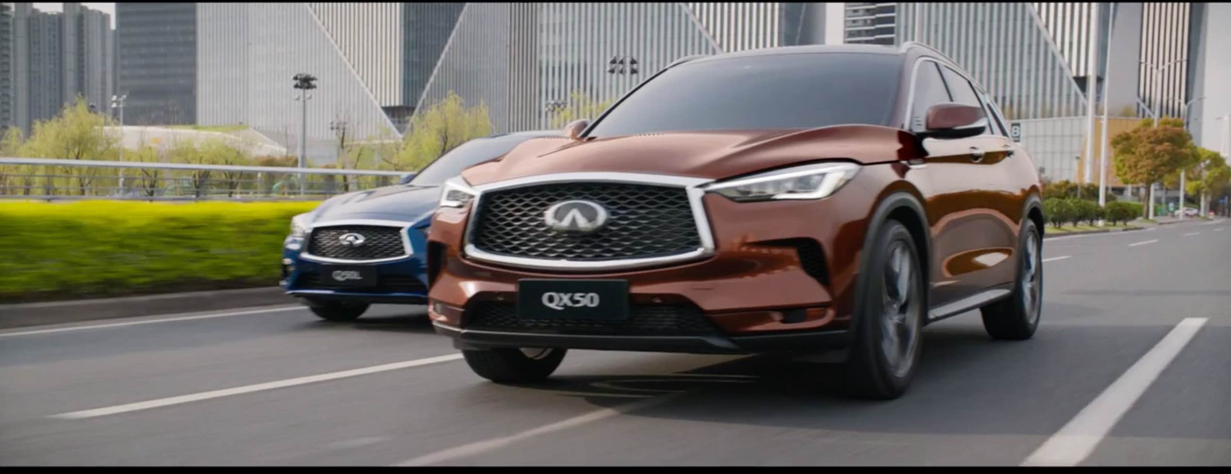英菲尼迪 INFINITI：菲同寻常的贺礼
