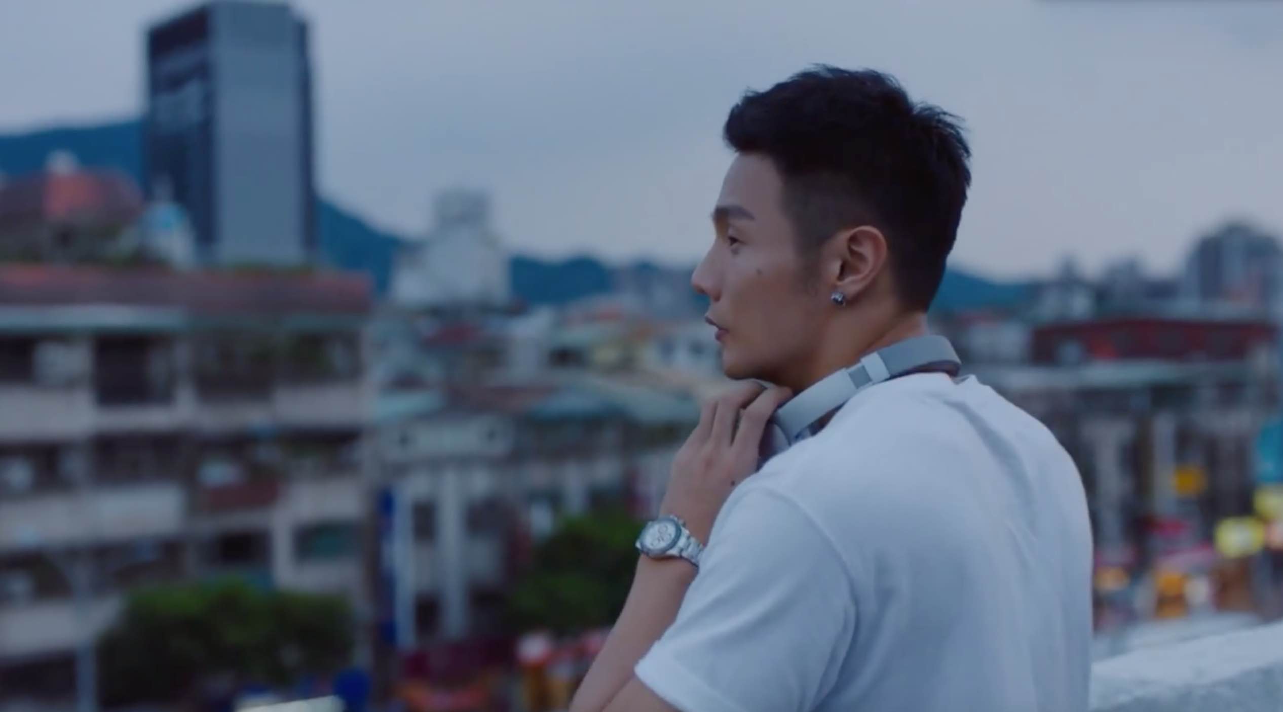 BOSE 李荣浩